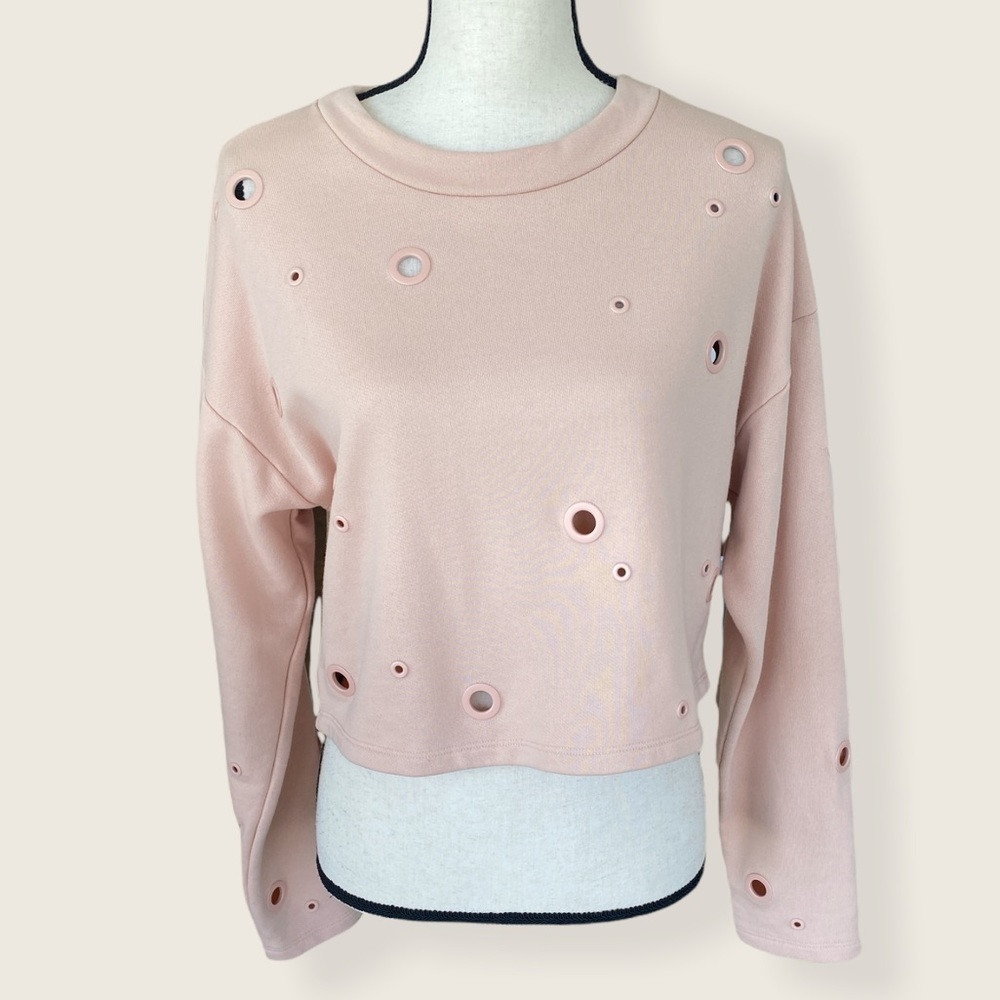 Alo Yoga Cadence Pullover in Nectar - Picture 2 of 11